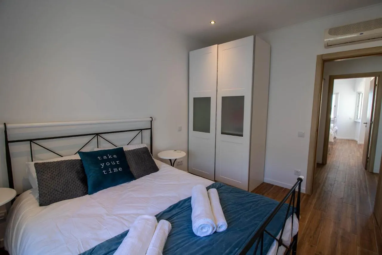 Little Dream Apartment Portimao 0*,